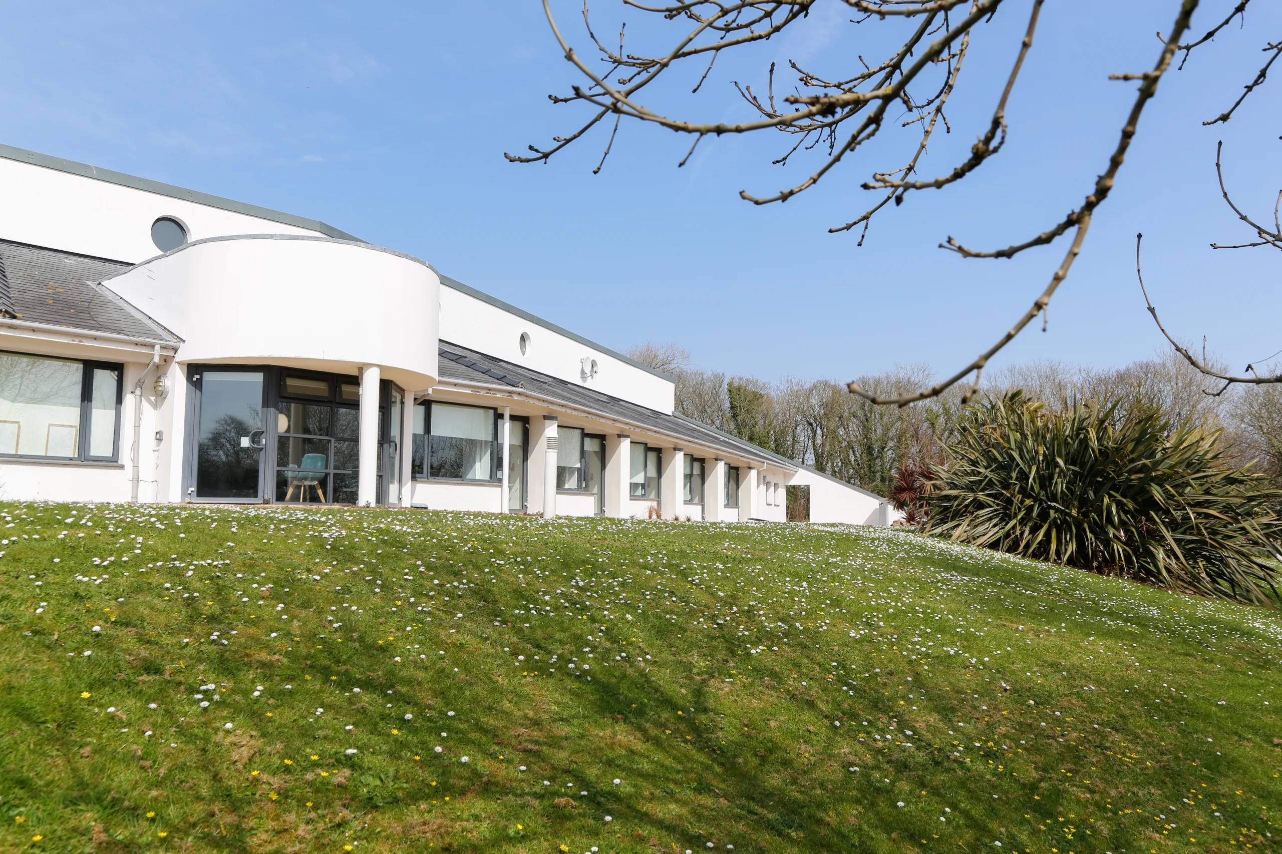 Ty Hafan, on the South Glamorgan coast, occupies a peaceful and tranquil location.
