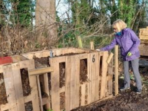 volunteer gardeners compost bins