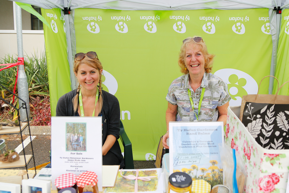 Volunteer with Tŷ Hafan