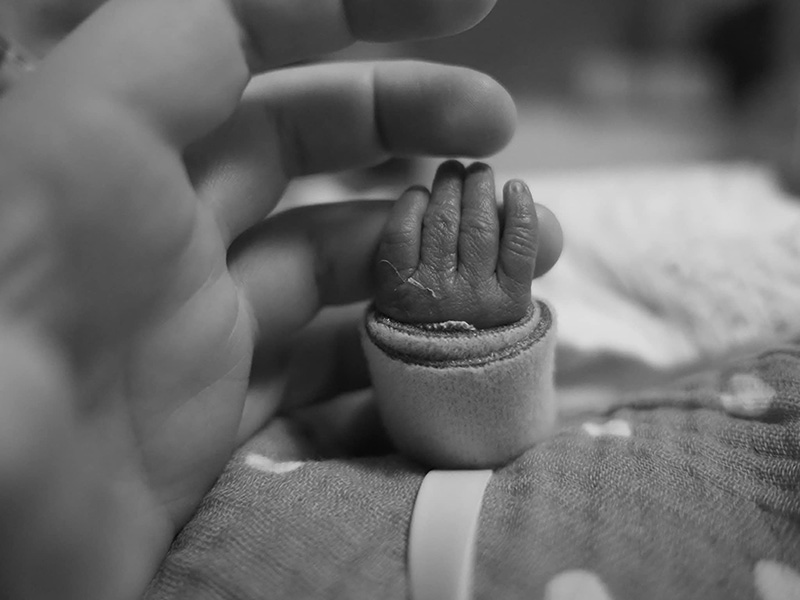 Kath Keeble Tommy Keeble holding hands